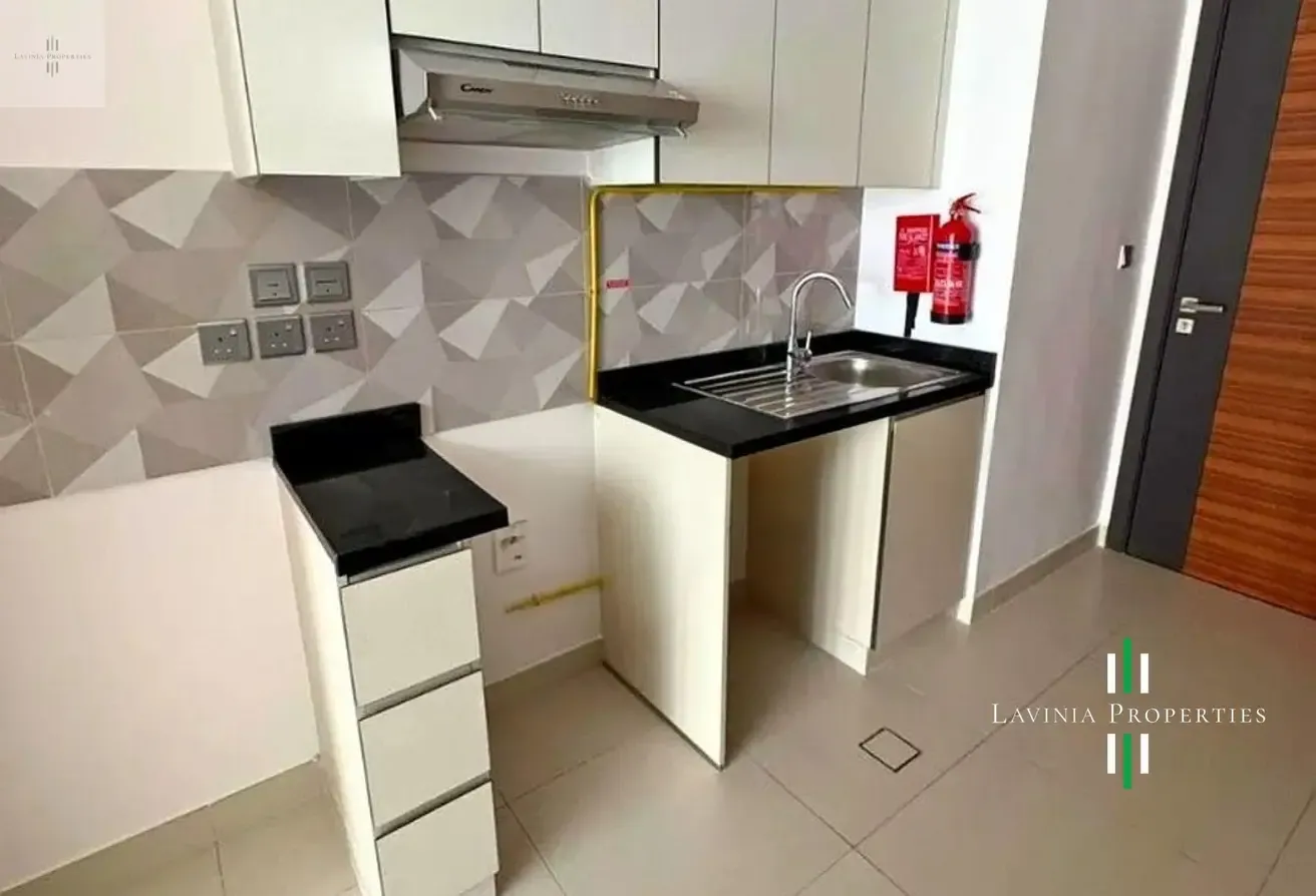 SPACIOUS STUDIO | WELL-MAINTAINED | PRIME LOCATION