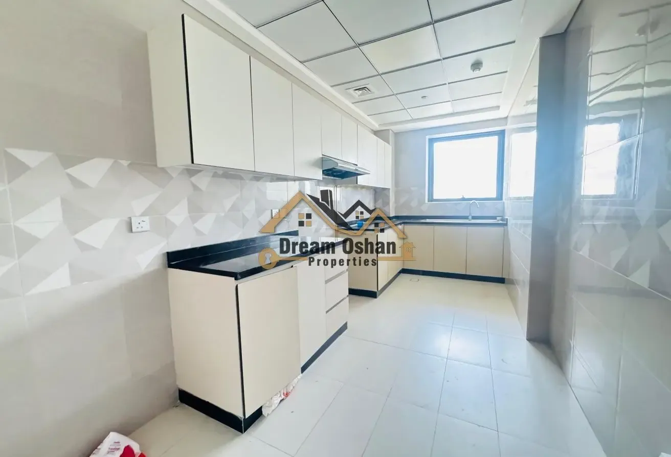 LUXURY 2BHK IN 125K/ WITH ALL AMENITIES