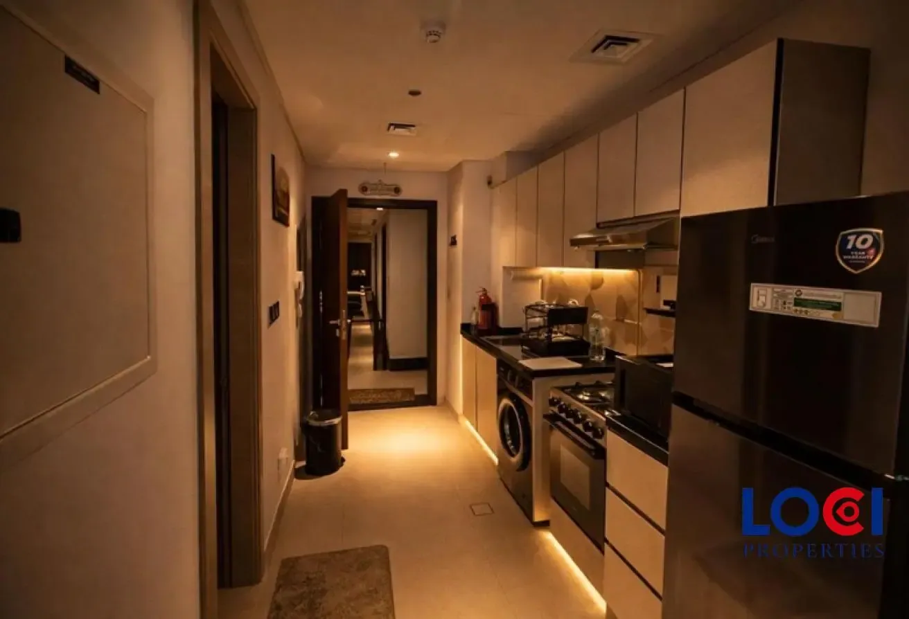 MODERN | FULLY FURNISHED | READY TO MOVE IN