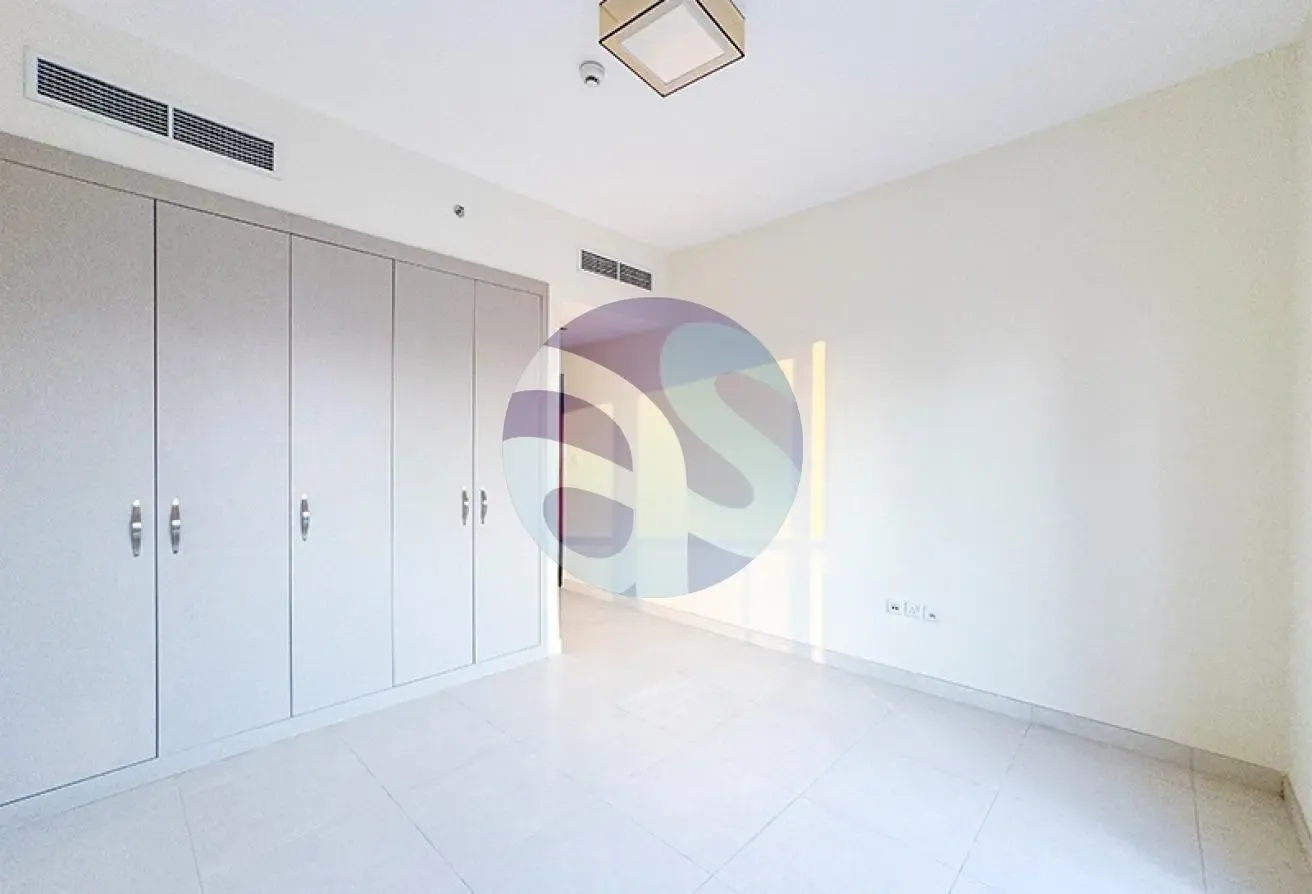Spacious And Ready To Move In 2 BHK For Rent | LOC