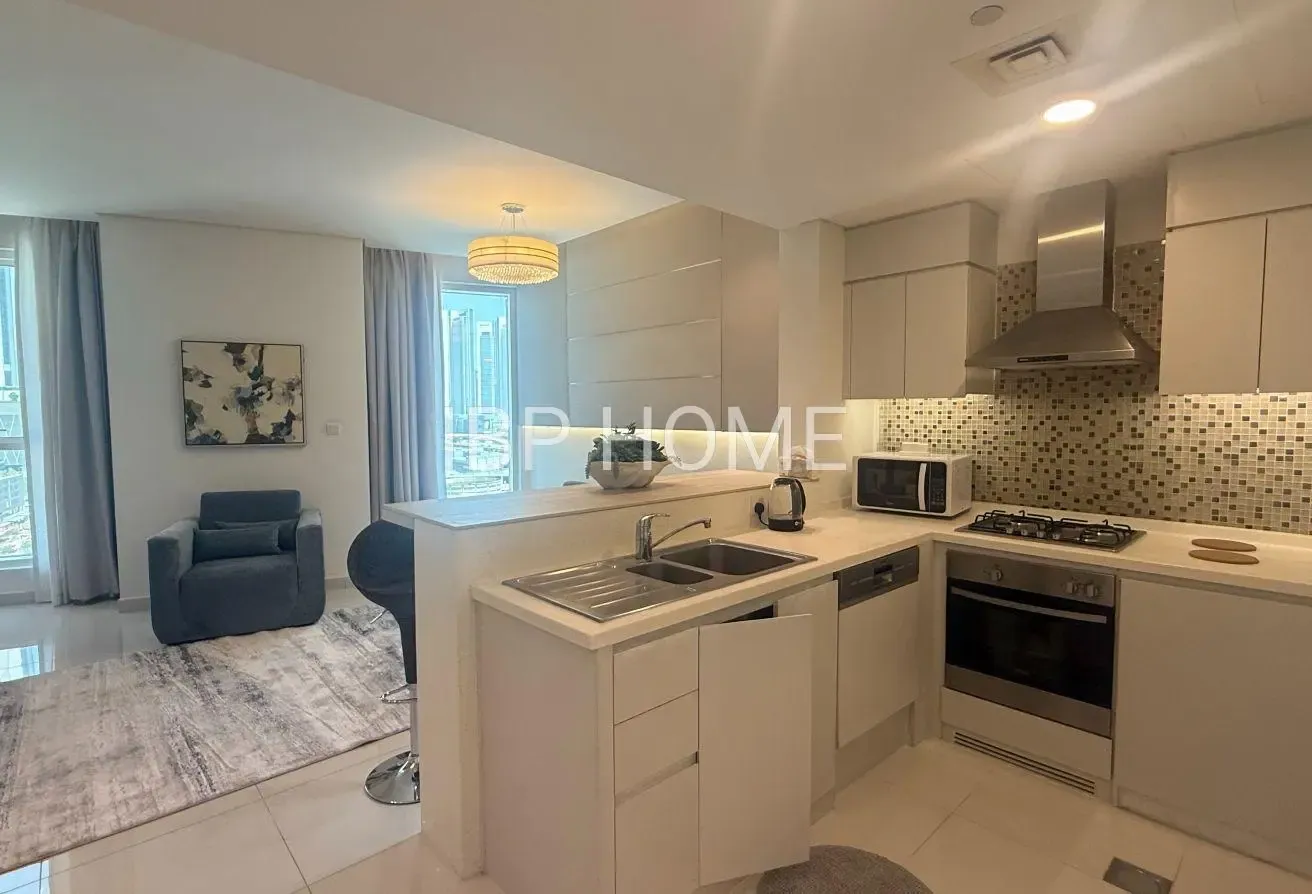 2 BR Apartment in Business Bay