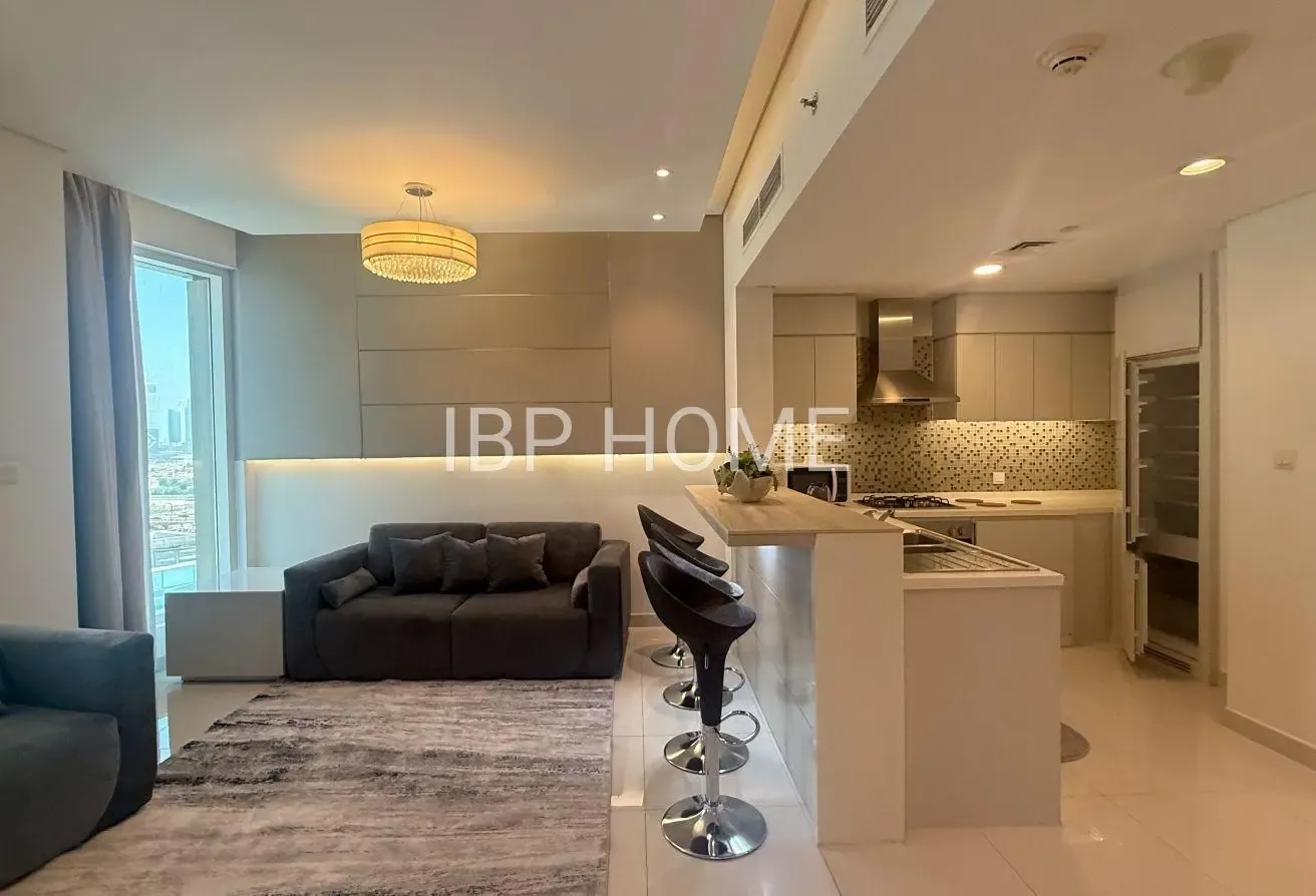 2 BR Apartment in Business Bay