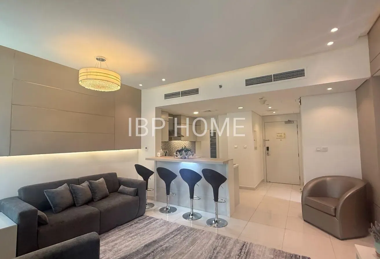 2 BR Apartment in Business Bay