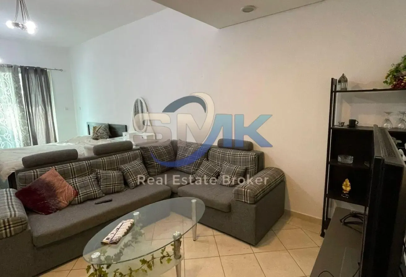 FURNISHID STUDIO FOR RENT IMPZ THE CRESCENT TOWER