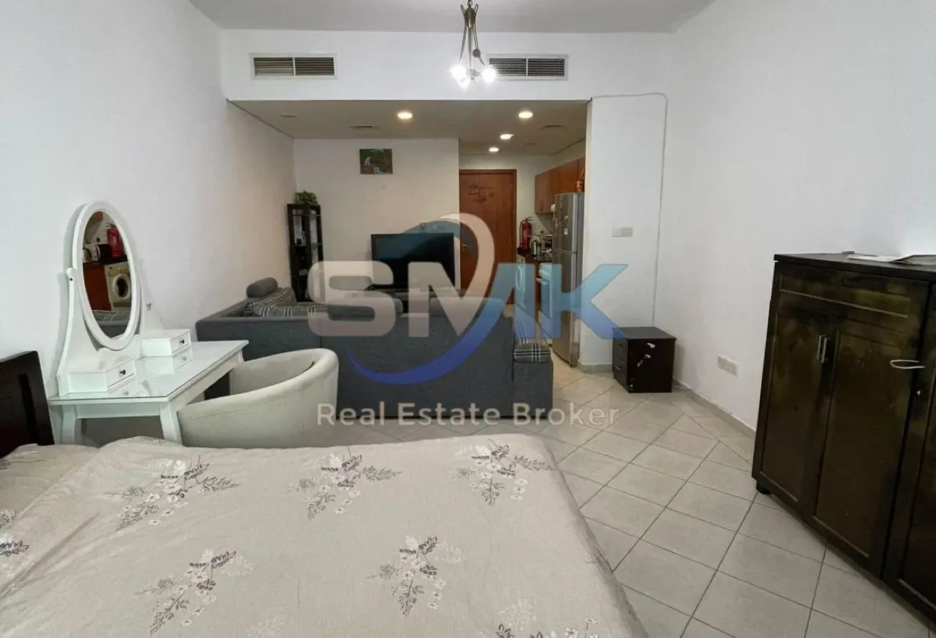 FURNISHID STUDIO FOR RENT IMPZ THE CRESCENT TOWER