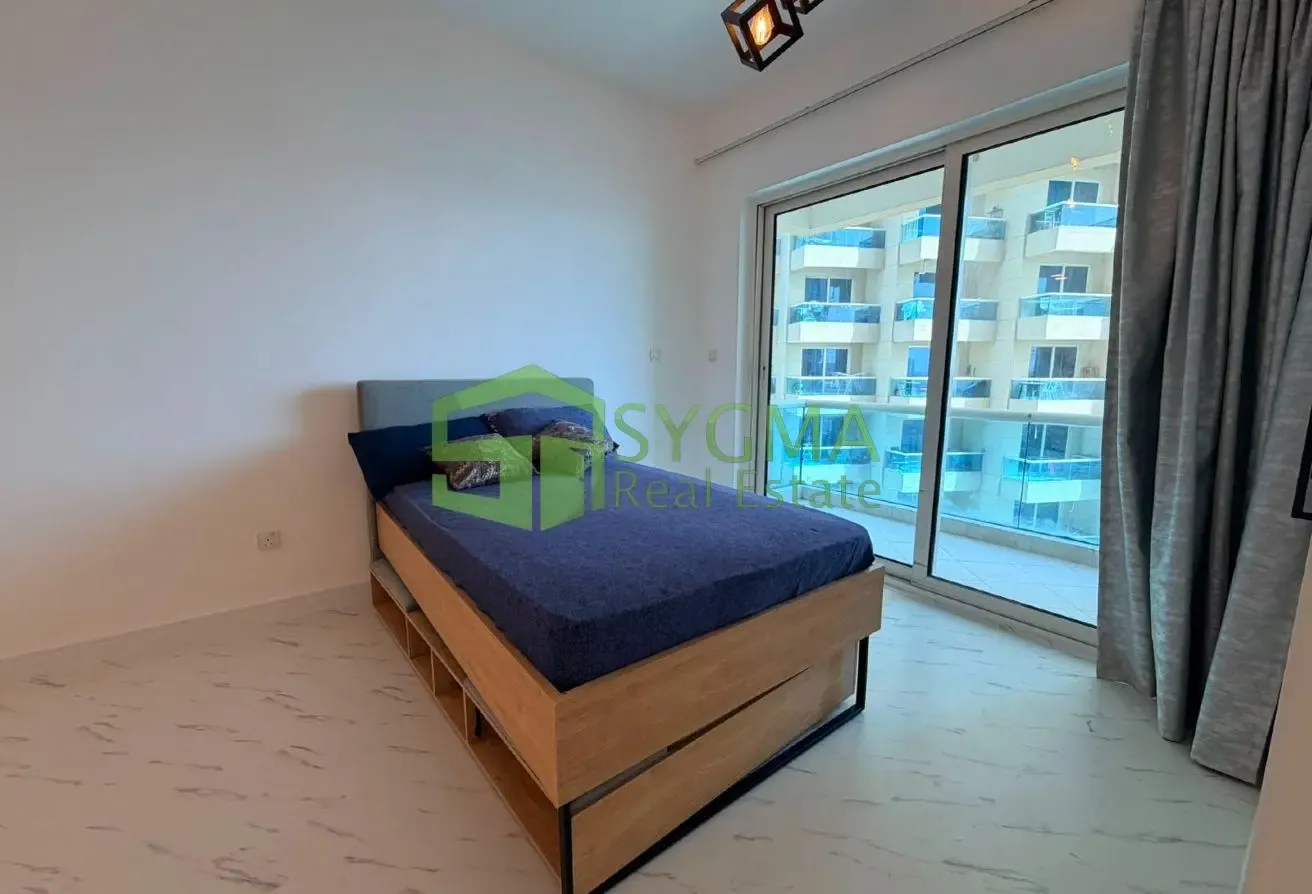 Well Maintained || Highly upgraded Studio