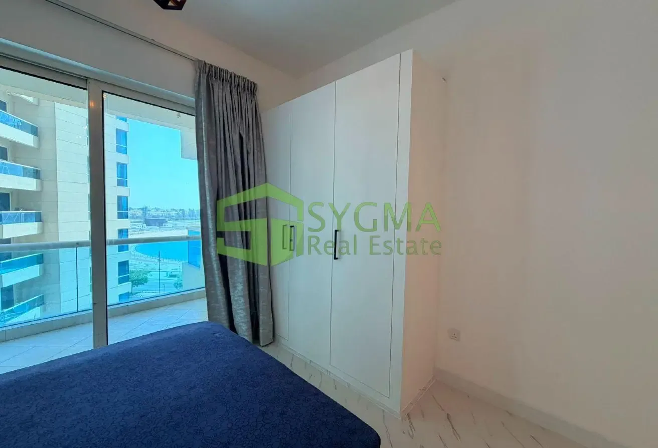 Well Maintained || Highly upgraded Studio