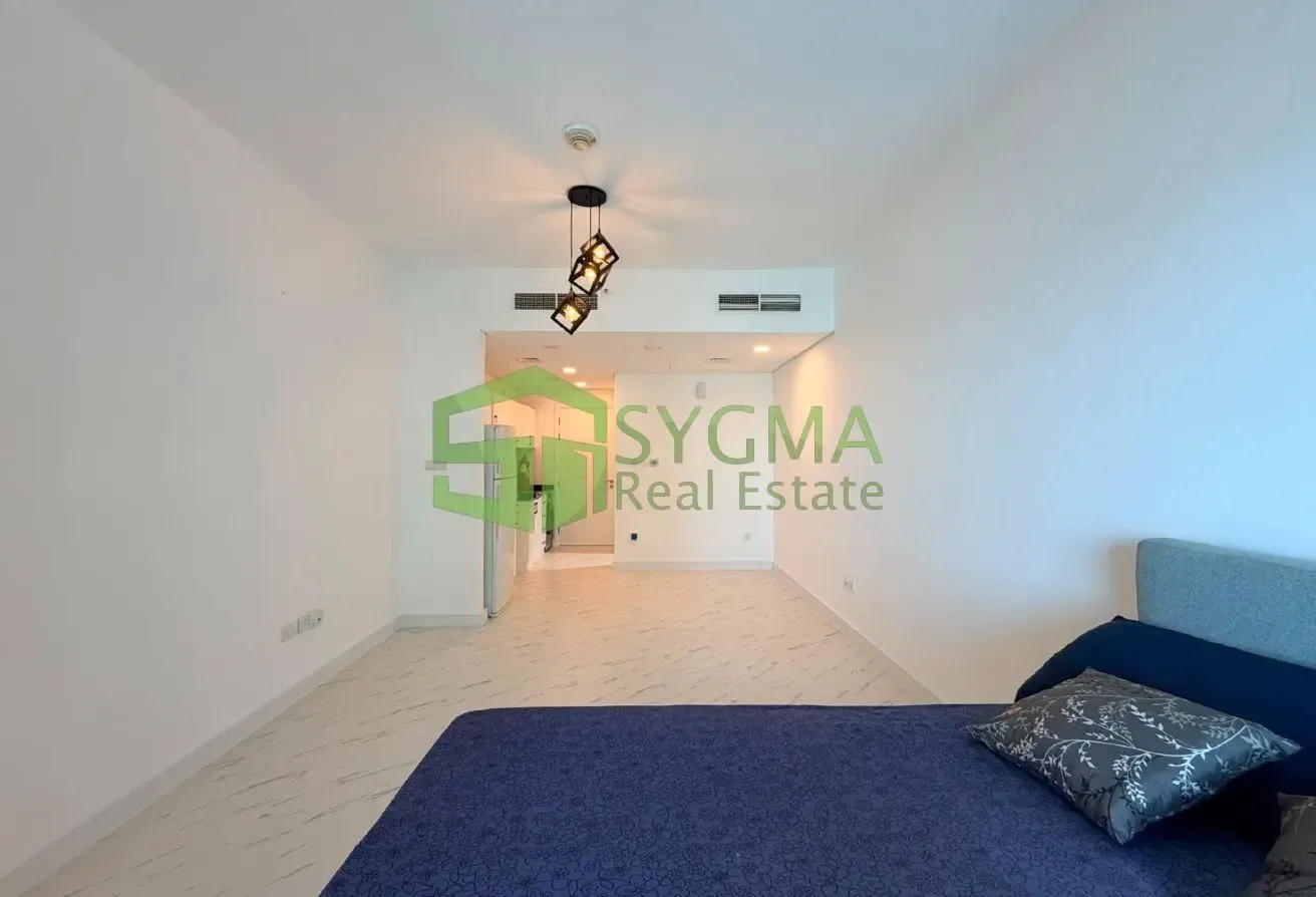 Well Maintained || Highly upgraded Studio