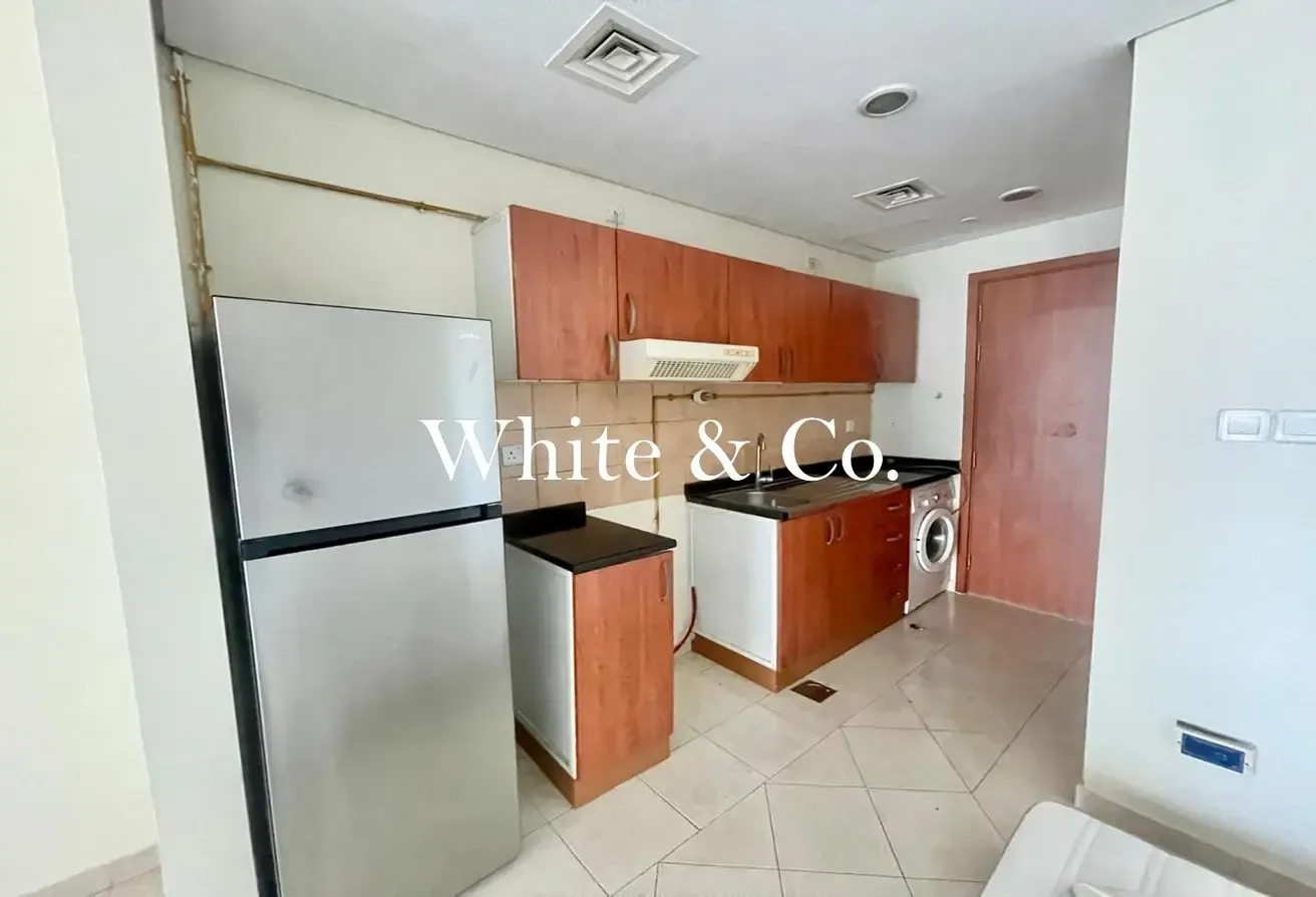 Unfurnished | Flexi Cheques | Best Price