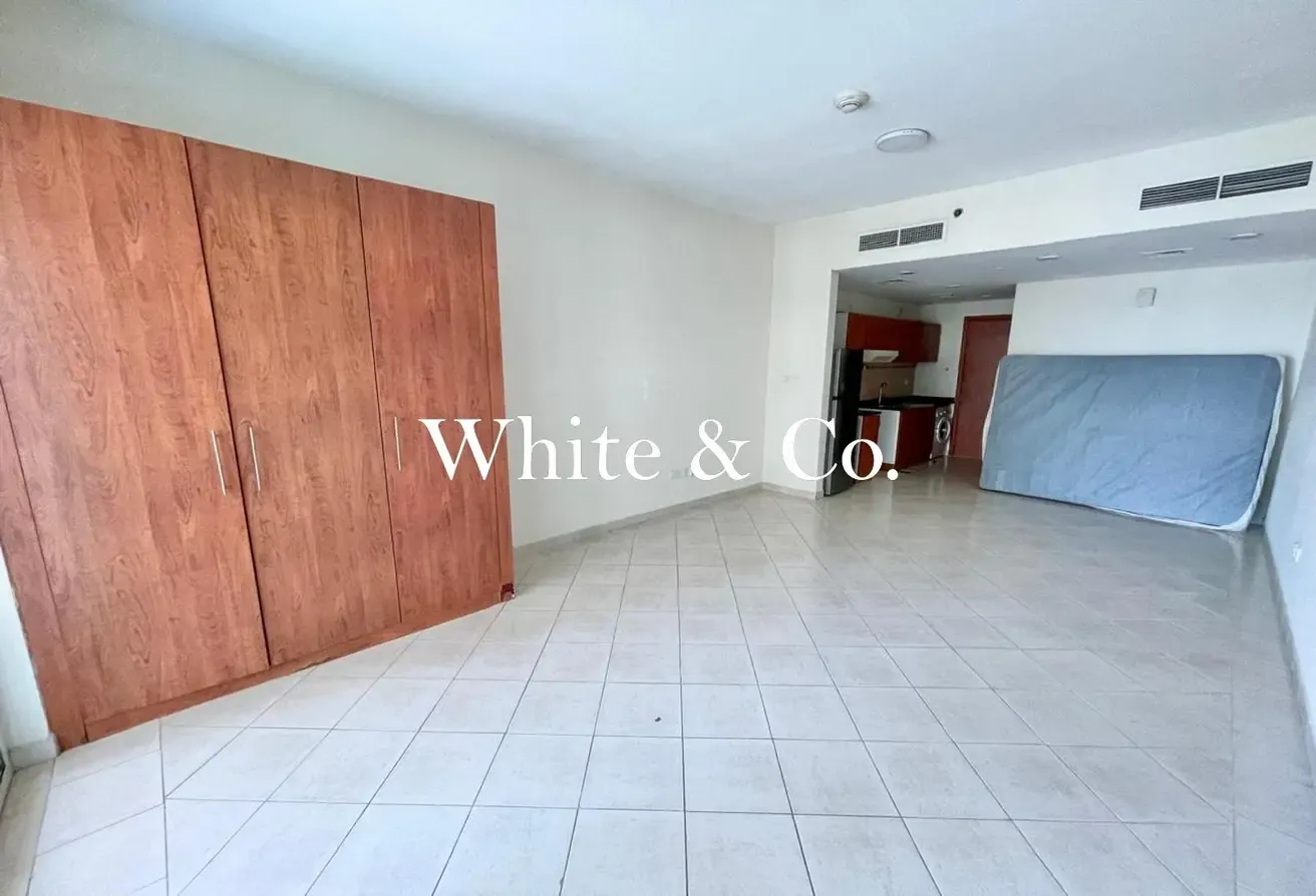Unfurnished | Flexi Cheques | Best Price
