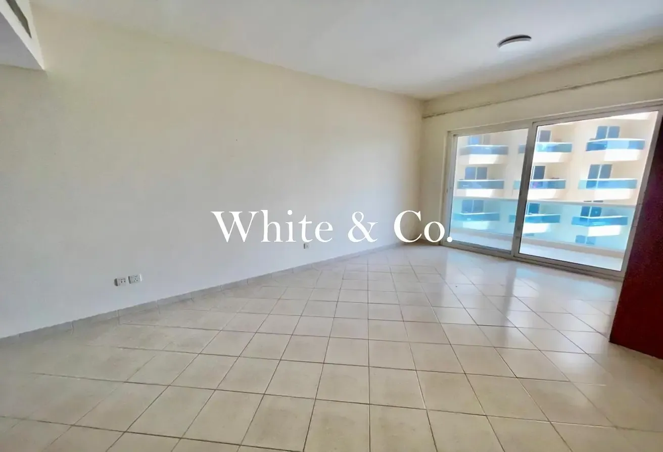 Unfurnished | Flexi Cheques | Best Price