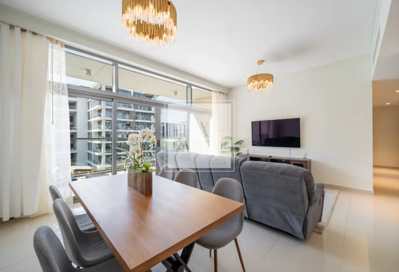 Spacious Layout Park View | Pool View | Park View