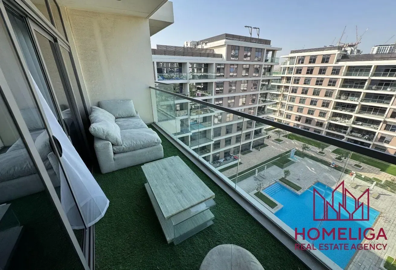 Spacious | Park and Amenities View | Furnished