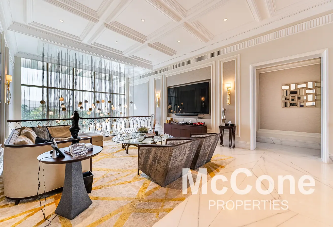 Exclusive | Corner Villa | Luxury Furnished
