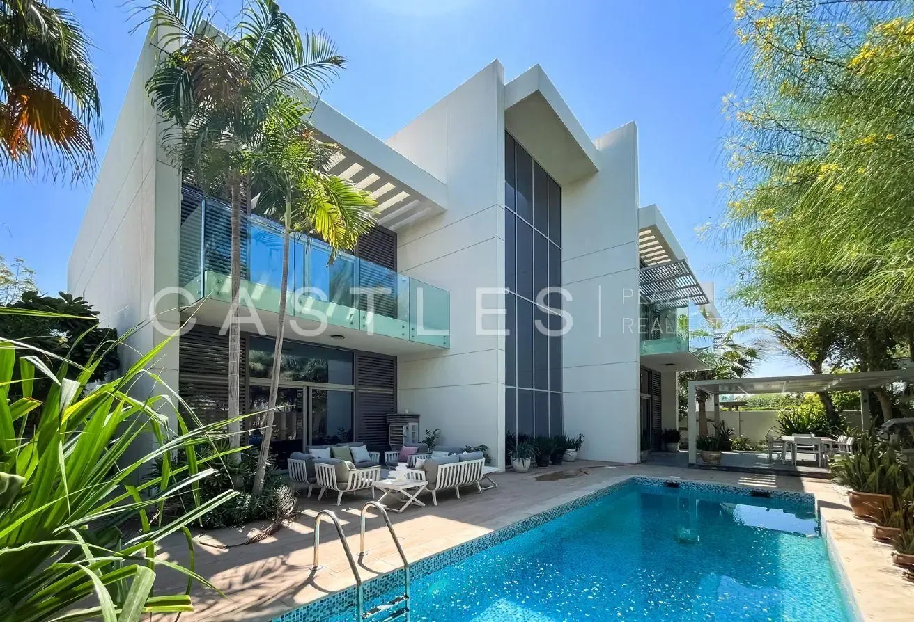 Luxury Fully Furnished 5BR | Prime District One