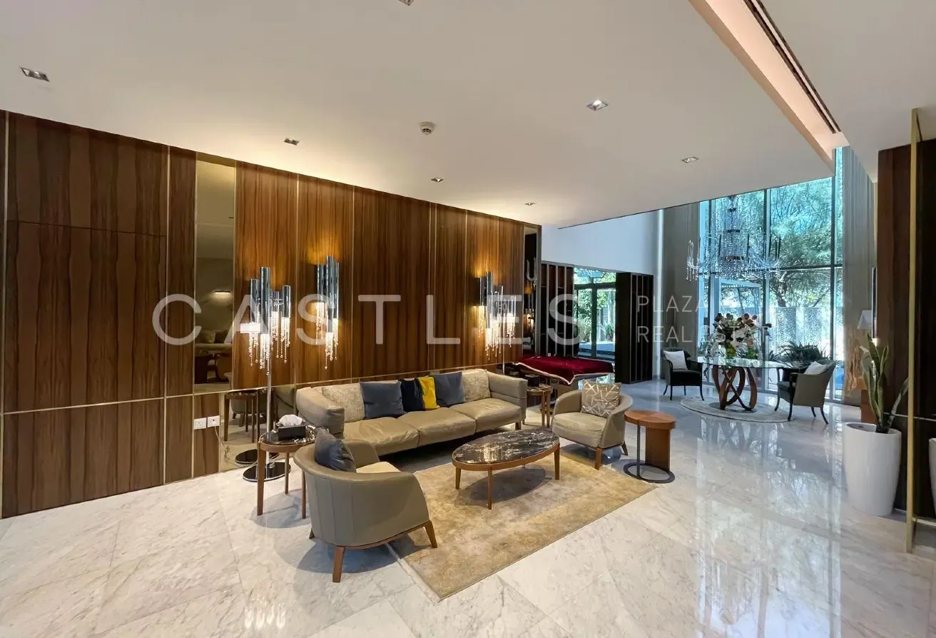 Luxury Fully Furnished 5BR | Prime District One