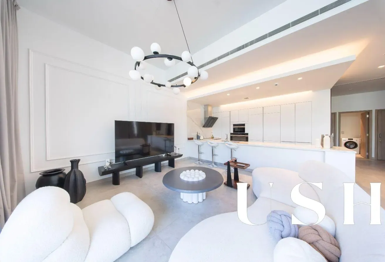Fully Furnished | Private Backyard | Luxury Villa