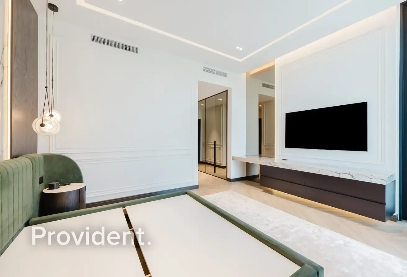 Upgraded Furnished Villa | Ready to Move in MBR