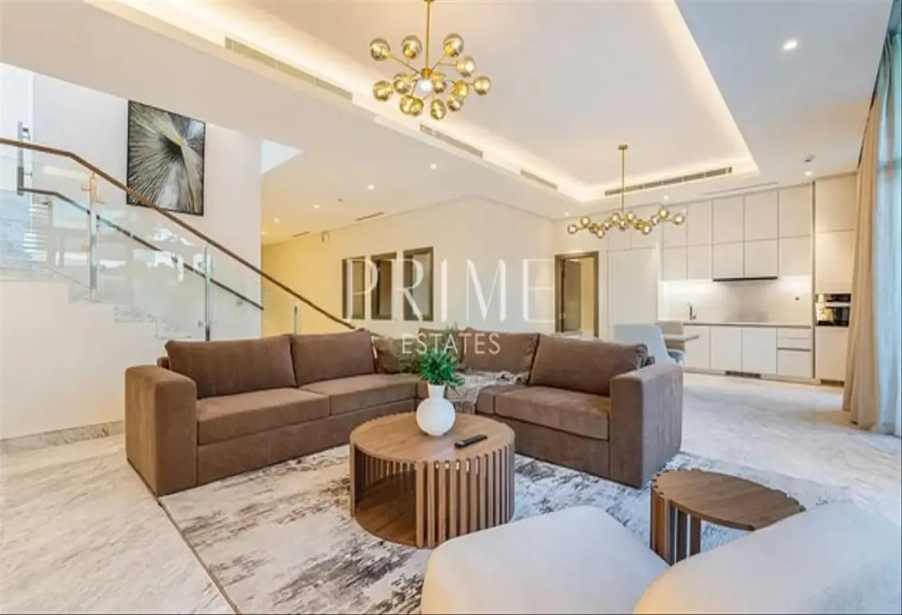 Premium 4BR Villa | Luxury Finish | Outdoor Lounge