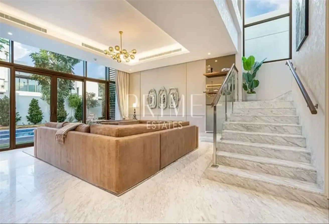 Premium 4BR Villa | Luxury Finish | Outdoor Lounge