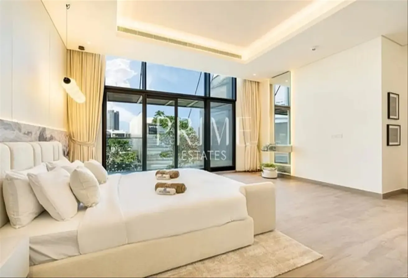 Premium 4BR Villa | Luxury Finish | Outdoor Lounge