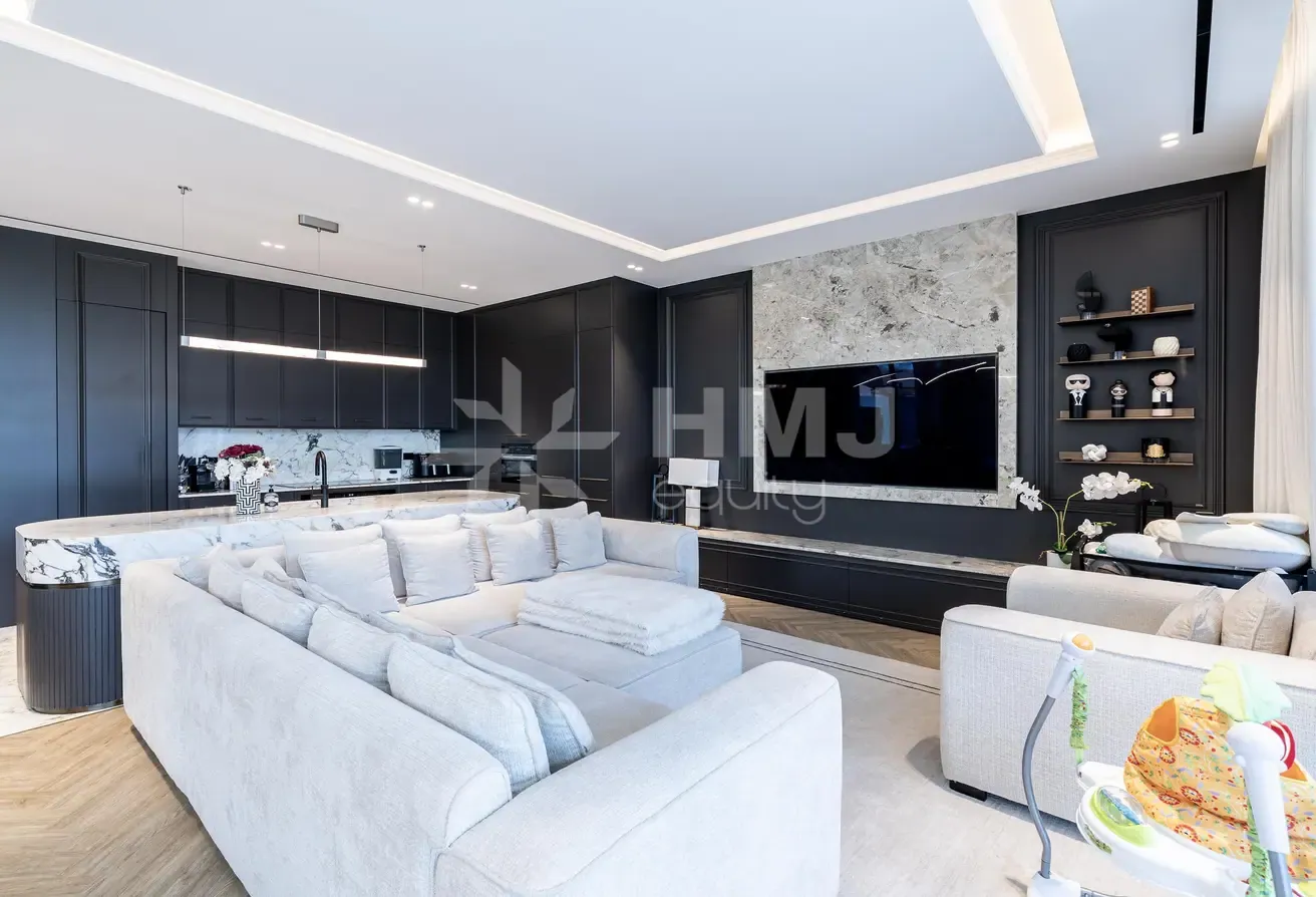 Move In Now | Modern Upgrade | Well located