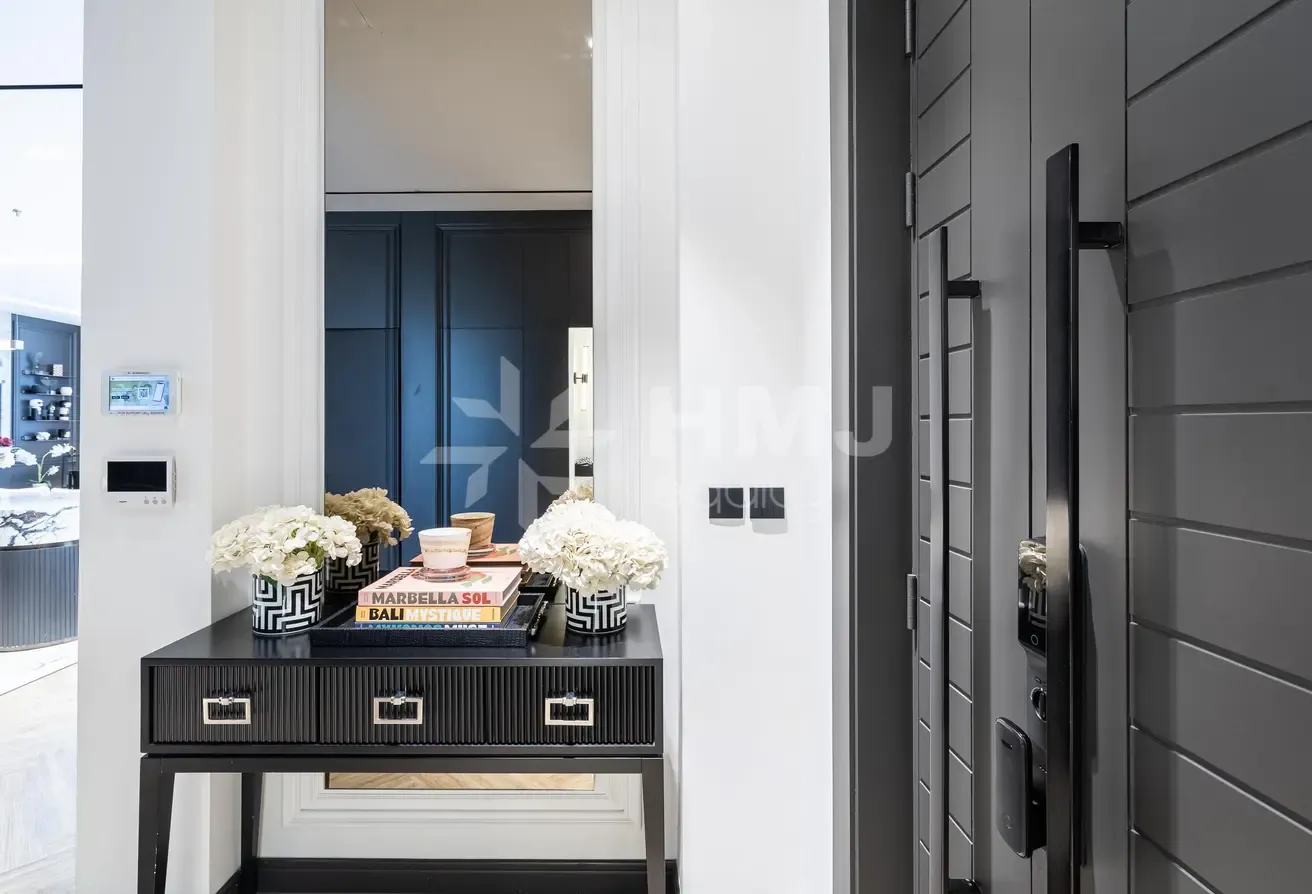 Move In Now | Modern Upgrade | Well located