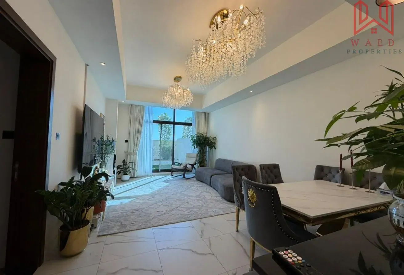 Stunning 4BR Villa|Fully Furnished|Private Garden|