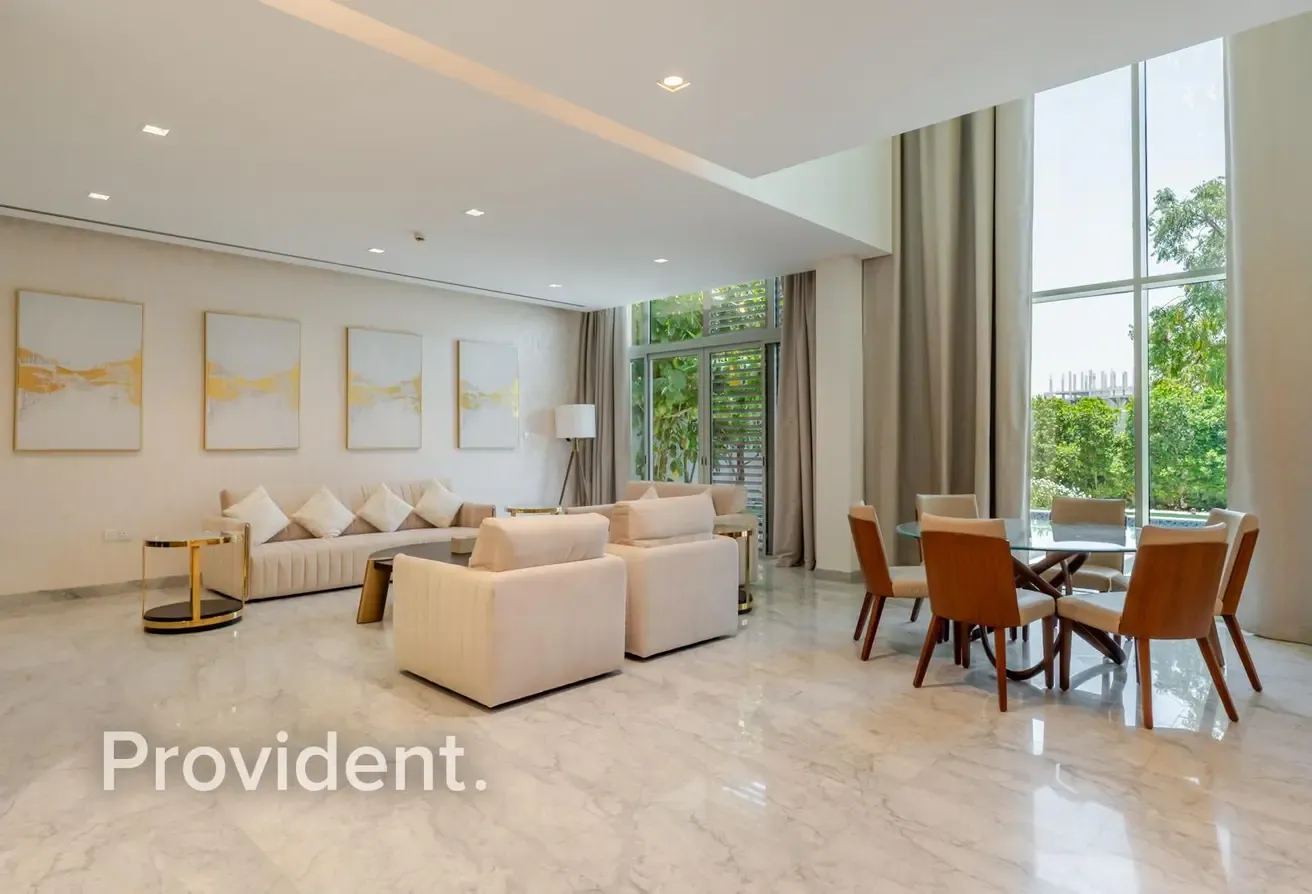 Well-Maintained | Furnished/Unfurnished | Corner