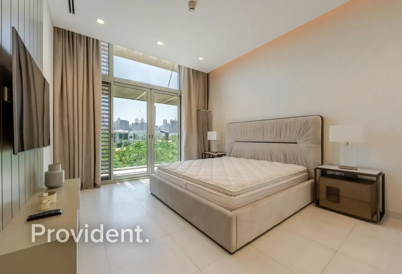 Well-Maintained | Furnished/Unfurnished | Corner
