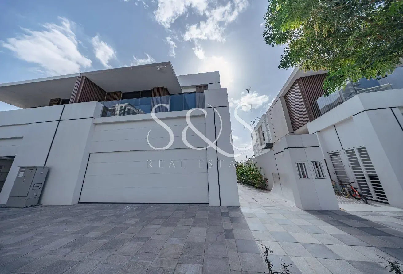 Fully Furnished | 6 or 12Months Contract