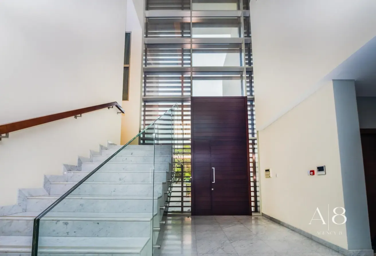 Vacant | Spacious Contemporary Villa | Pool