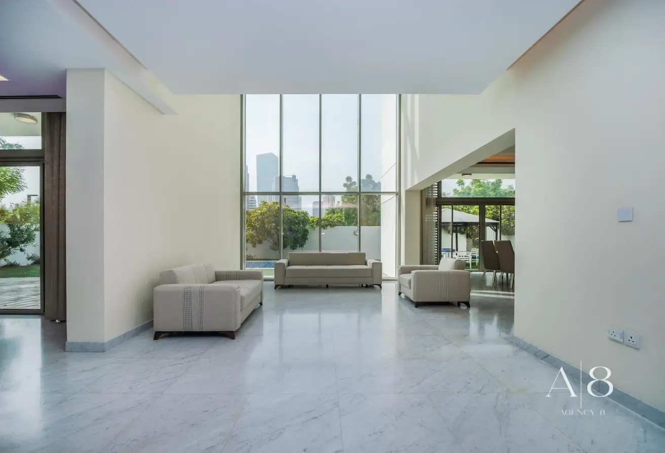 Vacant | Spacious Contemporary Villa | Pool