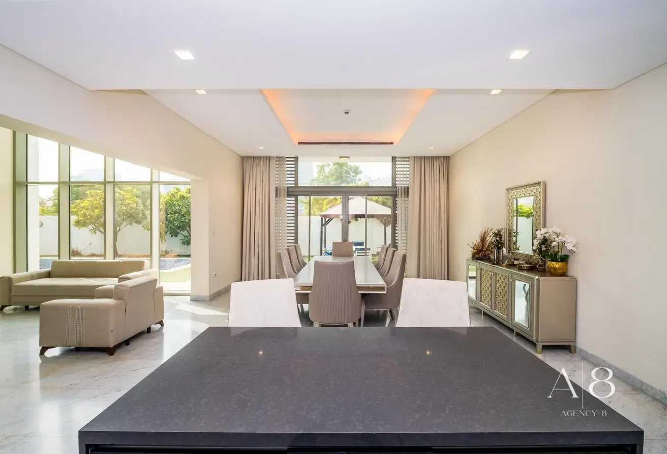 Vacant | Spacious Contemporary Villa | Pool