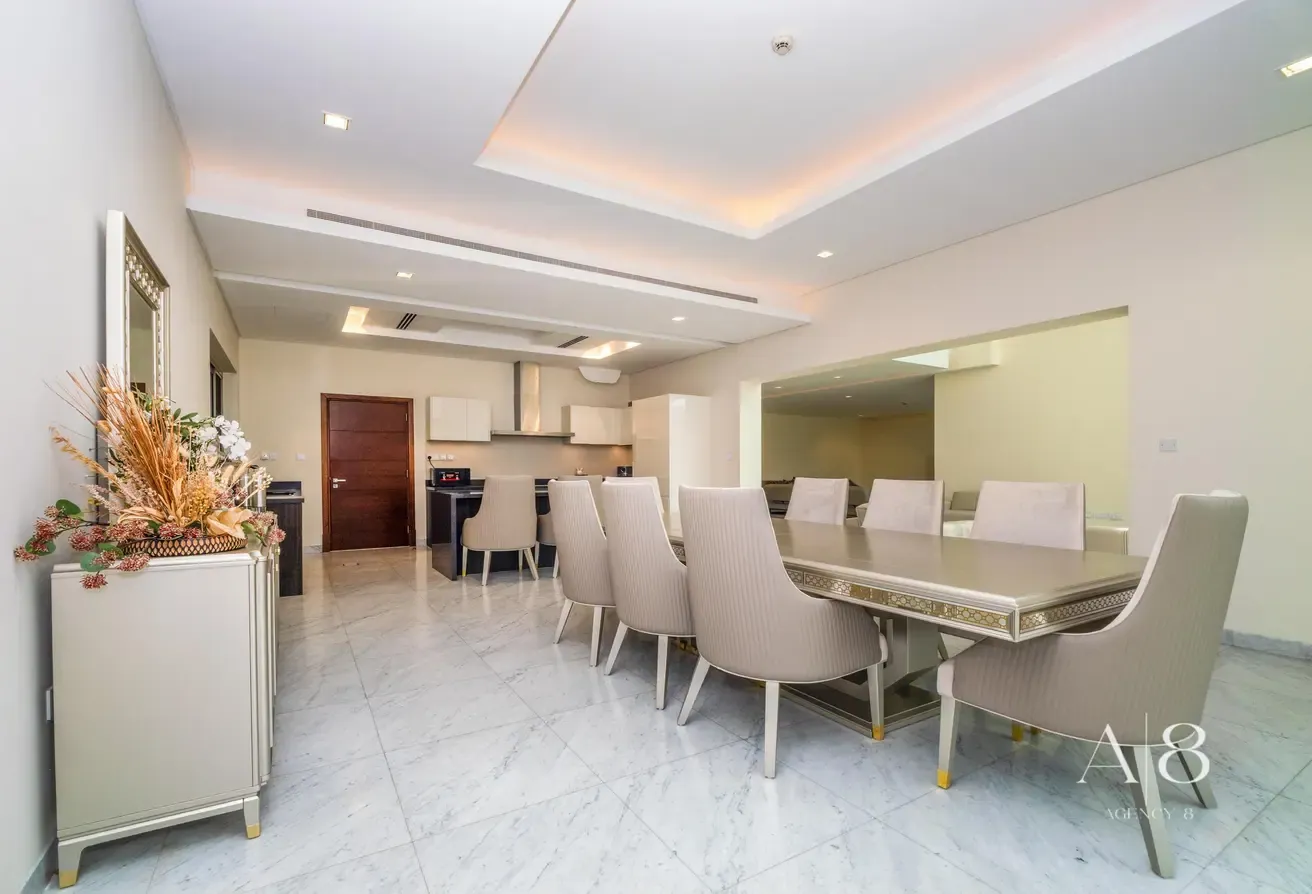 Vacant | Spacious Contemporary Villa | Pool