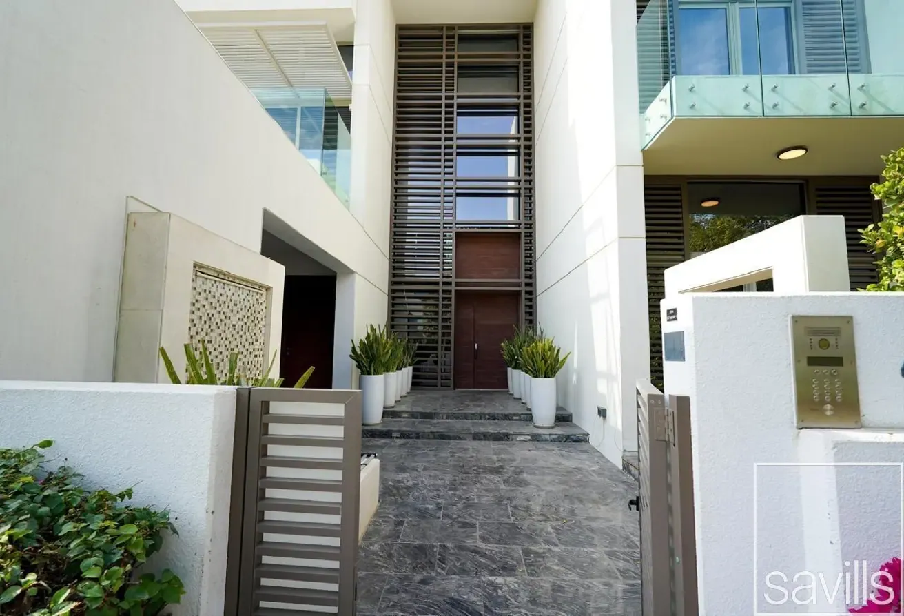 Fully Furnished | Vacant | Prime Location