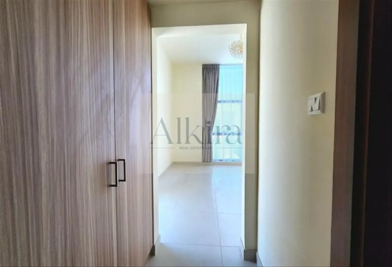 Upgraded | UnFurnished | 4 BR+Maids