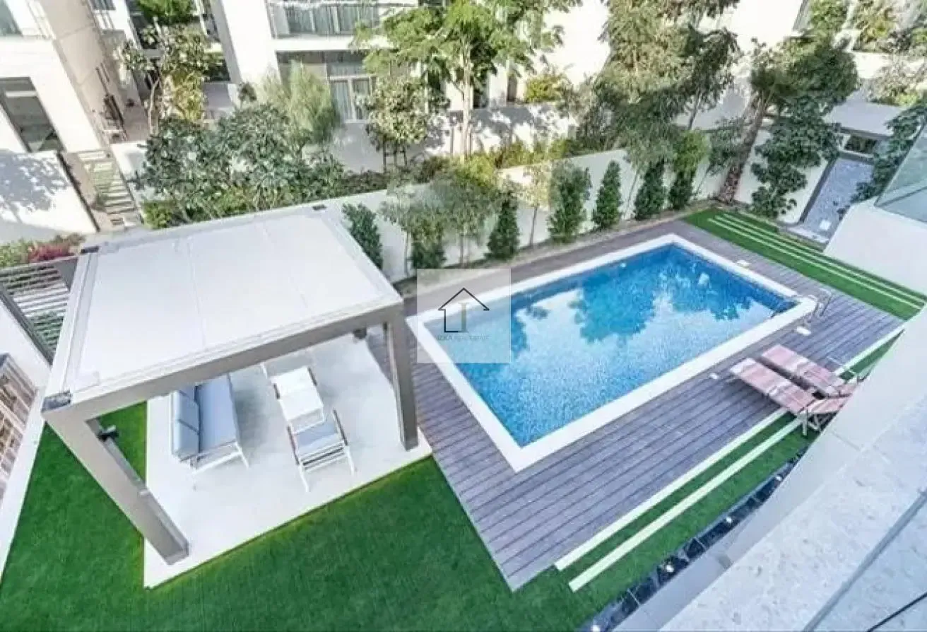 PRIVATE POOL / PREMIUM VILLA / OUTDOOR LOUNGE