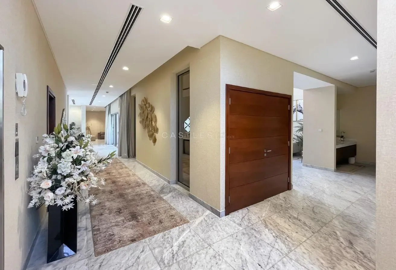 Large Plot | Furnished | Contemporary Villa