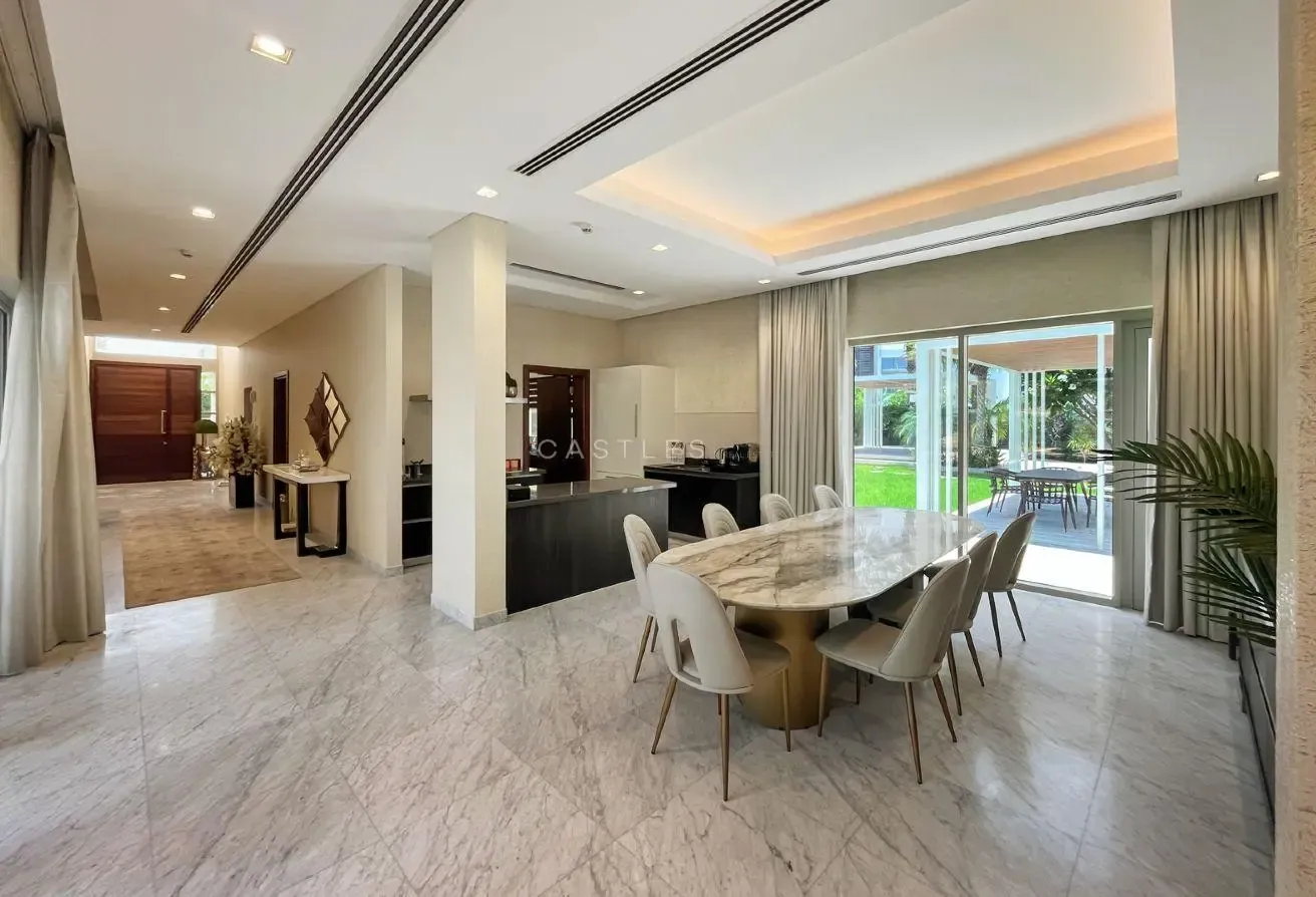 Large Plot | Furnished | Contemporary Villa