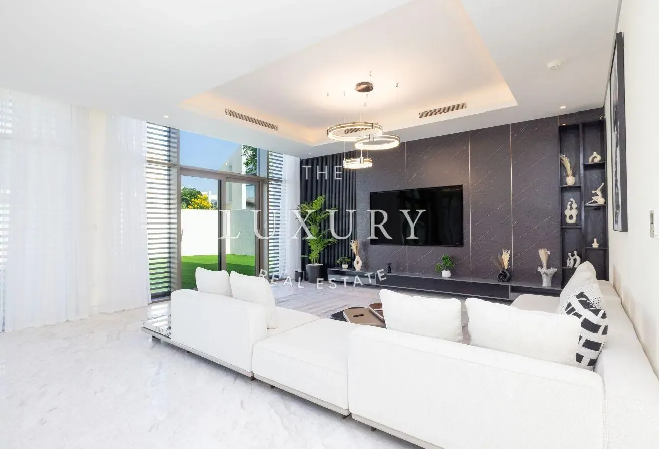 BRAND NEW VILLA | 5BR PLUS MAIDS | FULLY FURNISHED