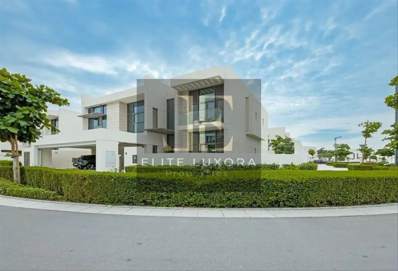 Fully Furnished|Brand New|Luxury & Modern Finished