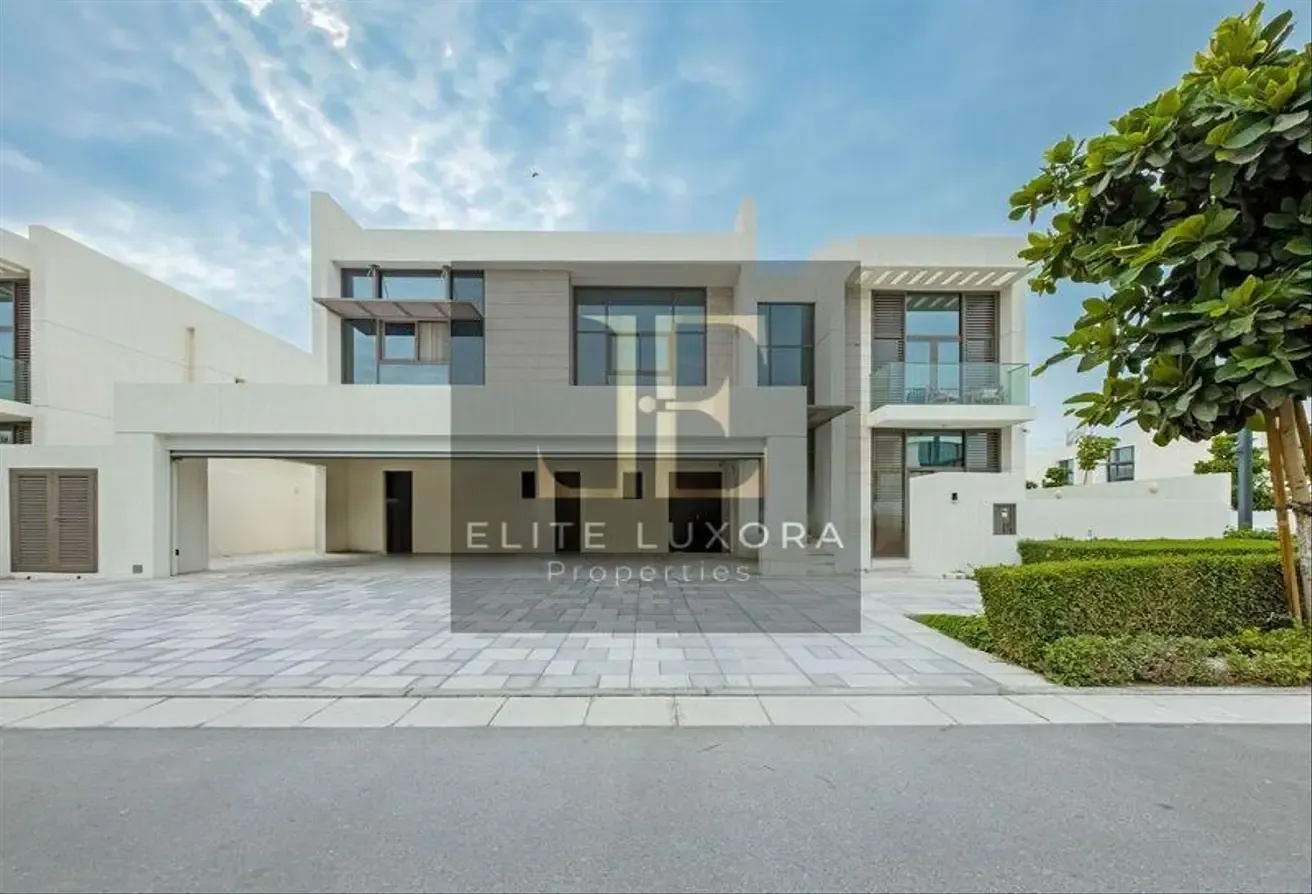 Fully Furnished|Brand New|Luxury & Modern Finished