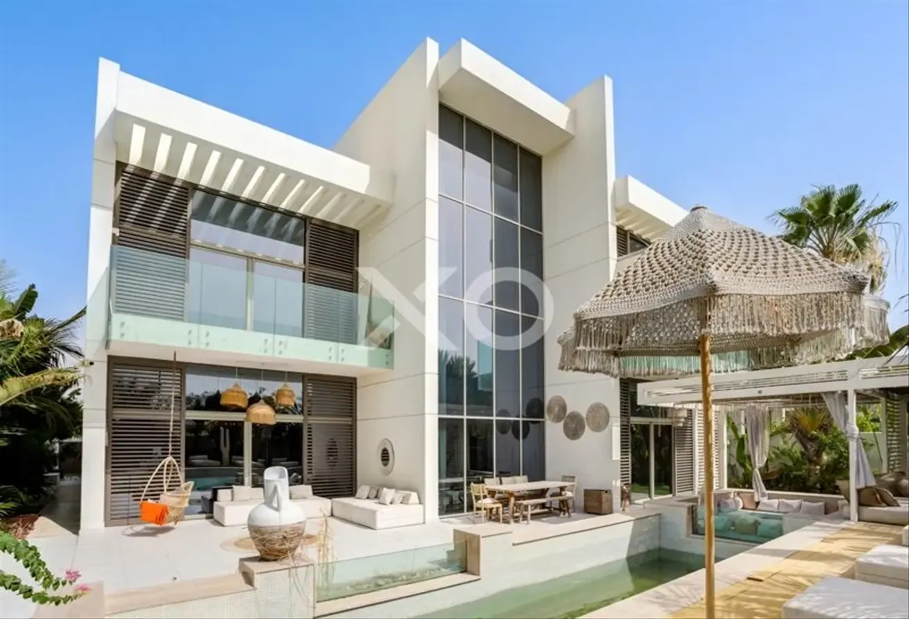 Upgraded | Fully Furnished | Exclusive