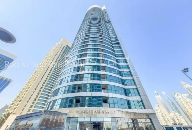 Spacious Duplex| High Floor| Near Metro And Marina