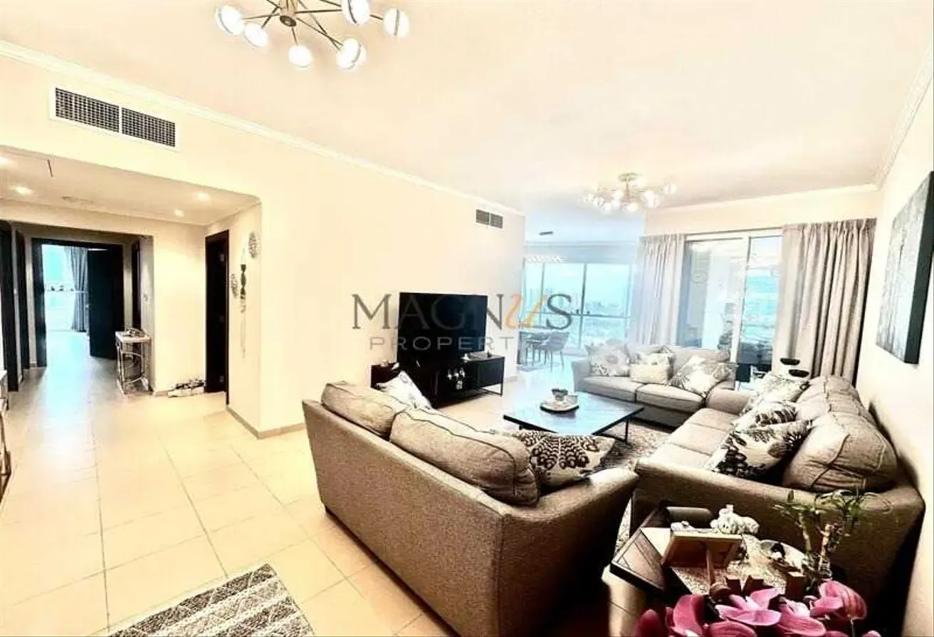 FULLY FURNISHED | UPGRADED | LAKE VIEW