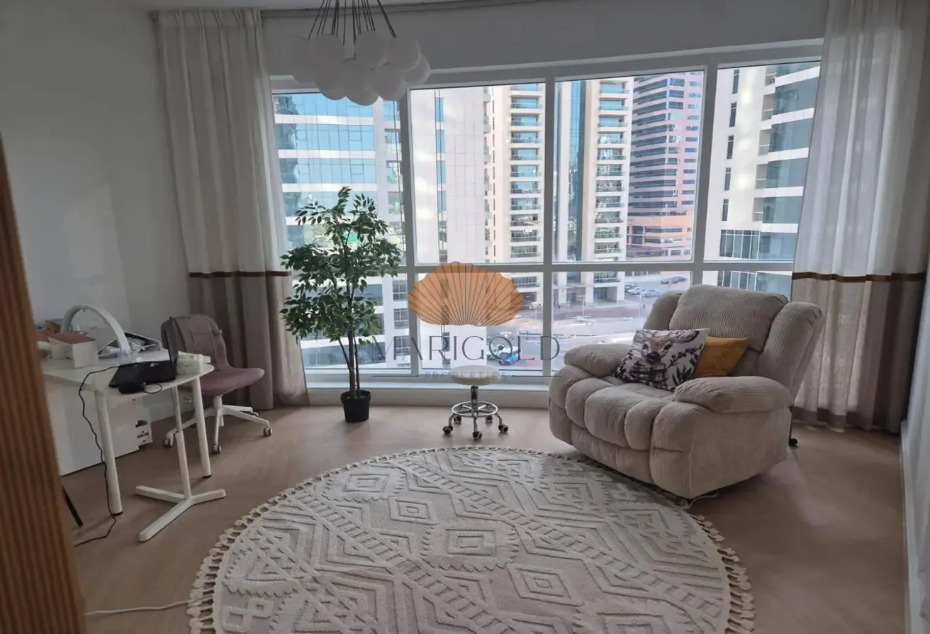 FURNISHED I UPGRADED I PANORAMIC VIEW