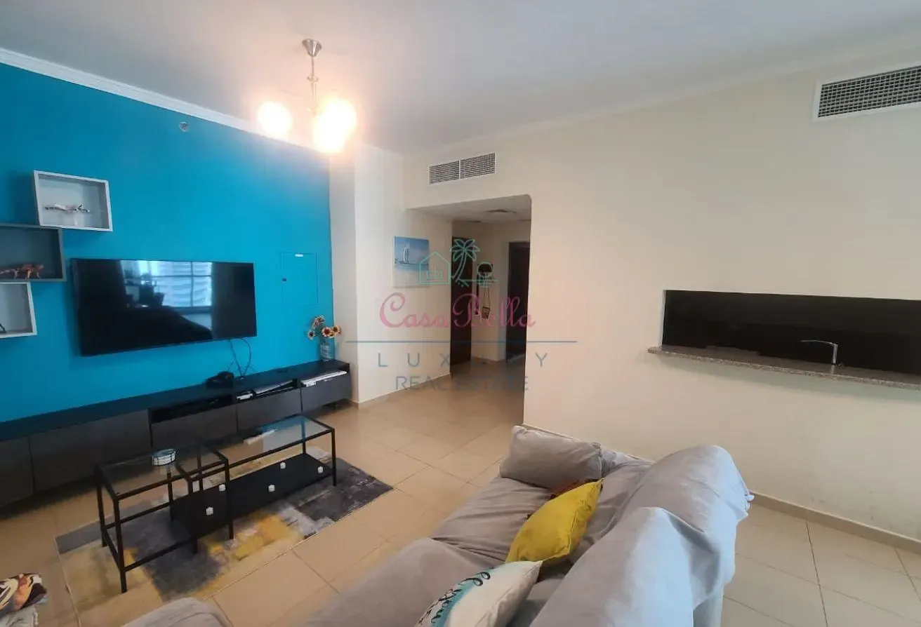 Corner Unit | Furnished | Marina & Lake Views