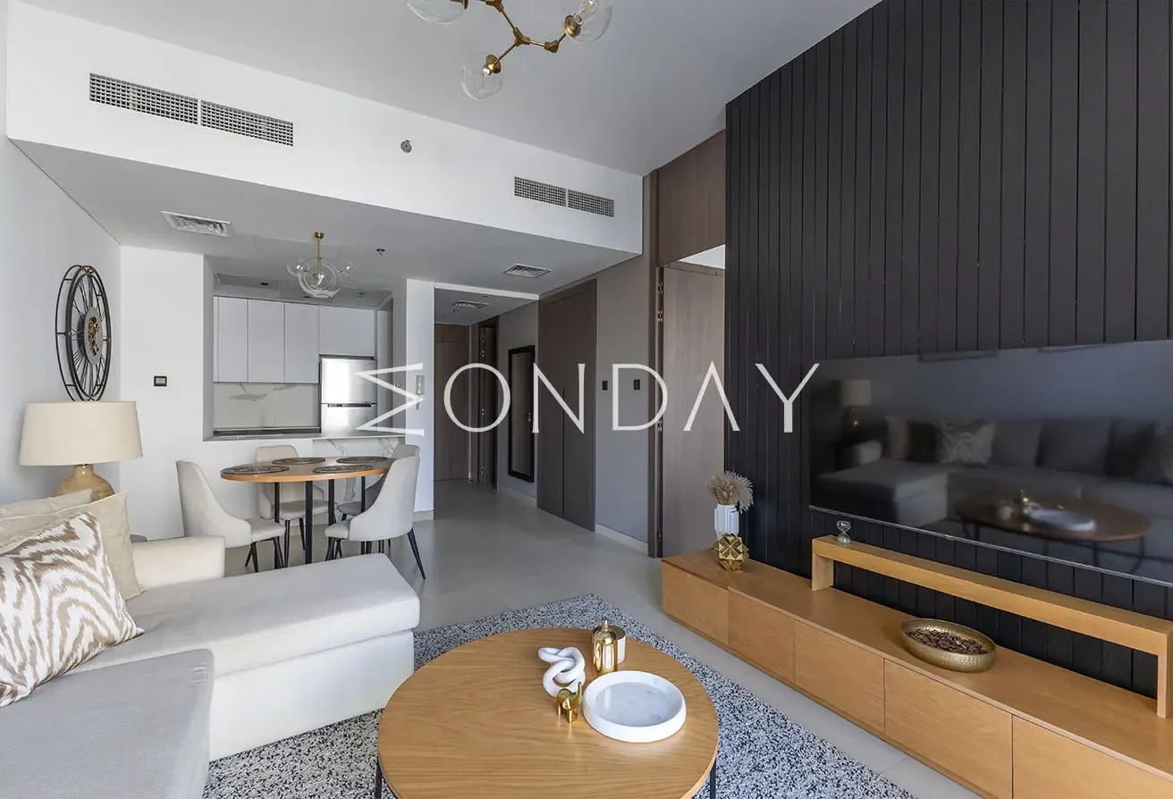 Modern Apt | Furnished | Prime Location