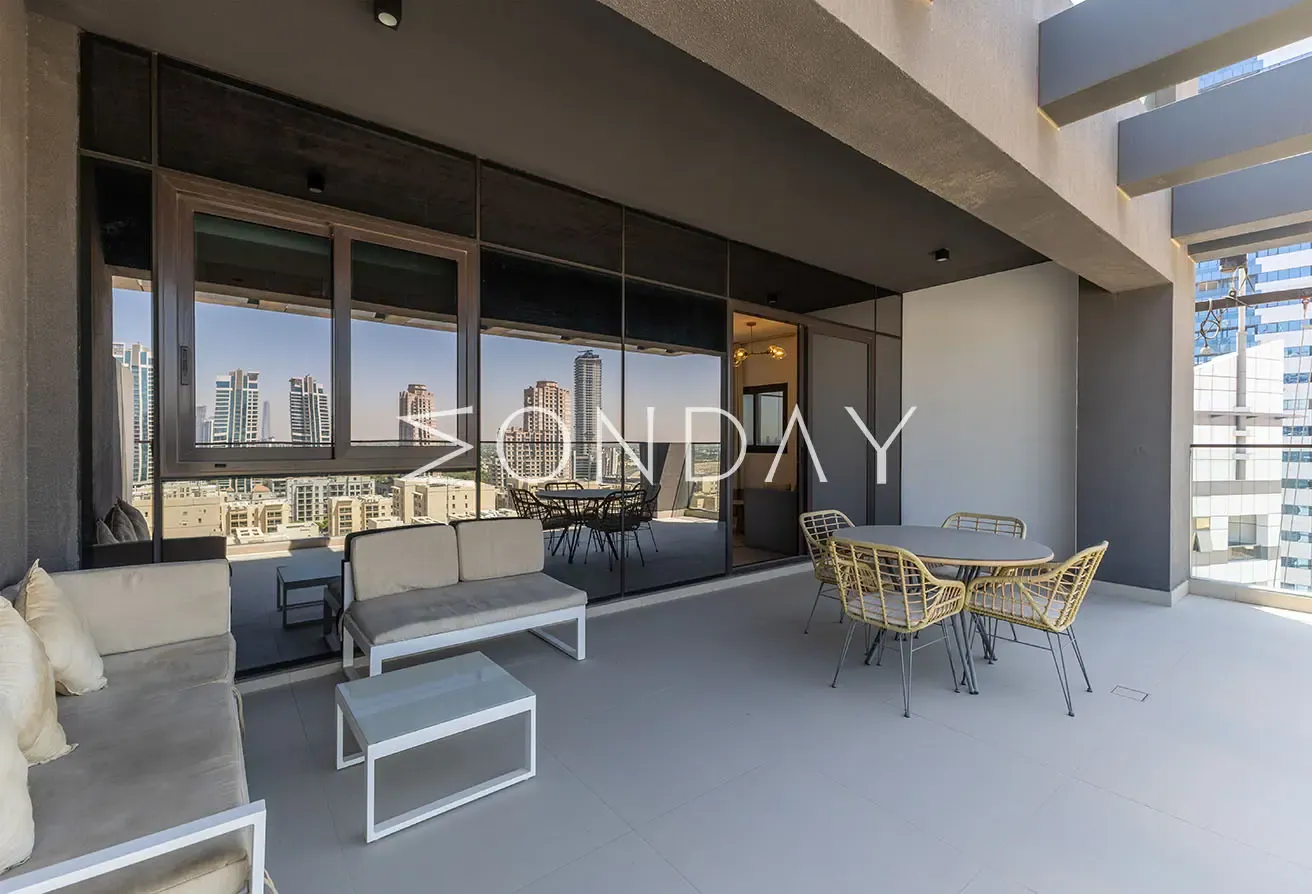 Extraordinary Terrace | Furnished | Modern Apt